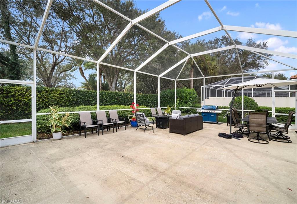 ISLAND WALK - Residential