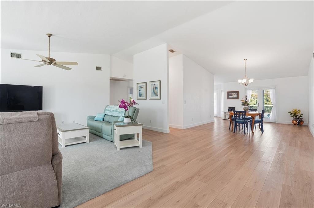 QUARTERDECK COVE - Residential