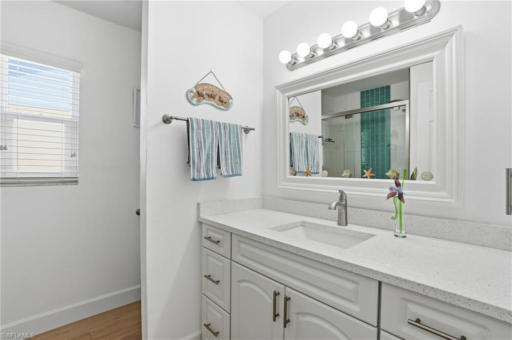 QUARTERDECK COVE - Residential