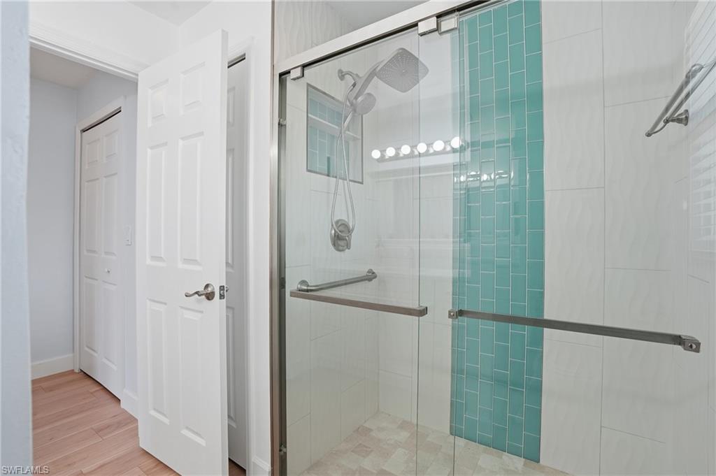 QUARTERDECK COVE - Residential