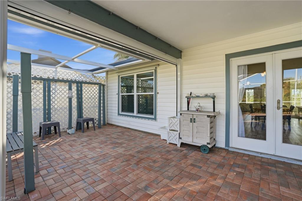 QUARTERDECK COVE - Residential