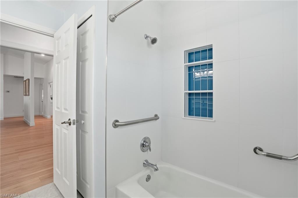 QUARTERDECK COVE - Residential