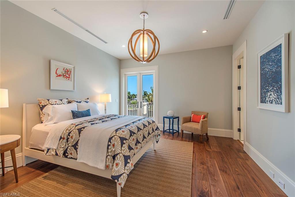 AQUALANE SHORES - Residential