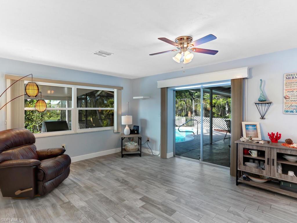 GOLDEN GATE CITY - Residential