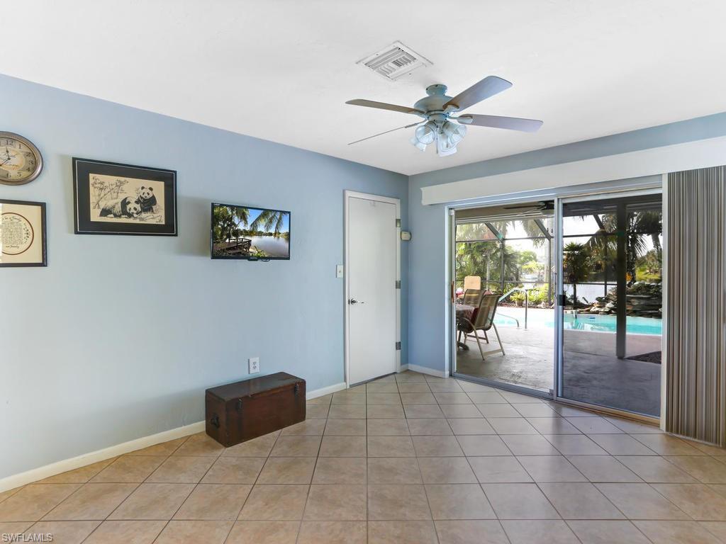 GOLDEN GATE CITY - Residential