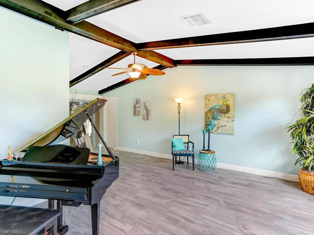 GOLDEN GATE CITY - Residential