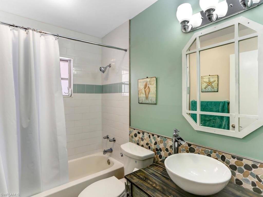 GOLDEN GATE CITY - Residential