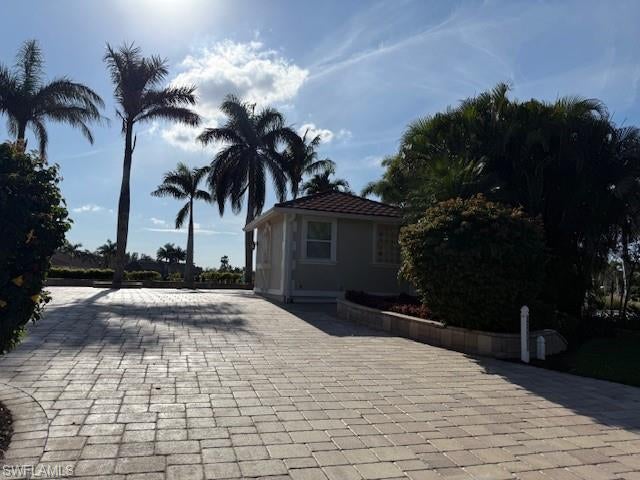 4801 Corian CT