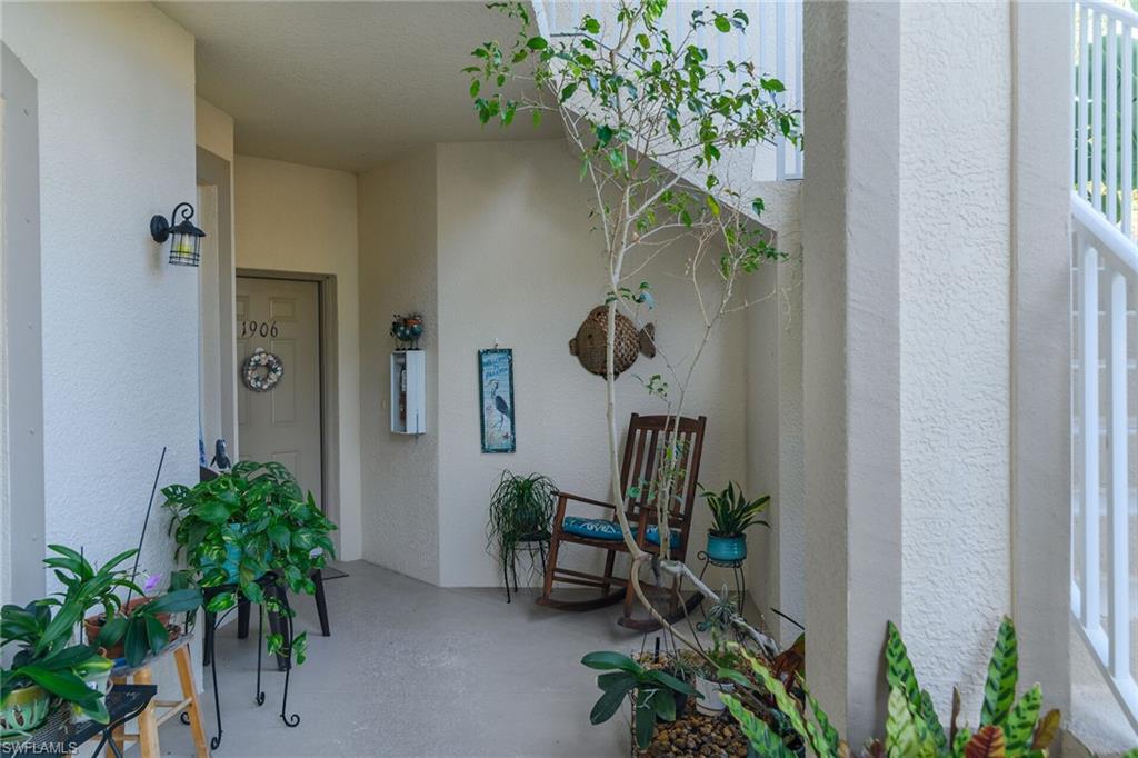 SUNSET CAY LAKES - Residential