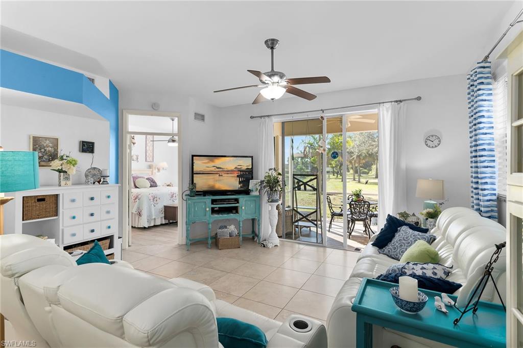 SUNSET CAY LAKES - Residential