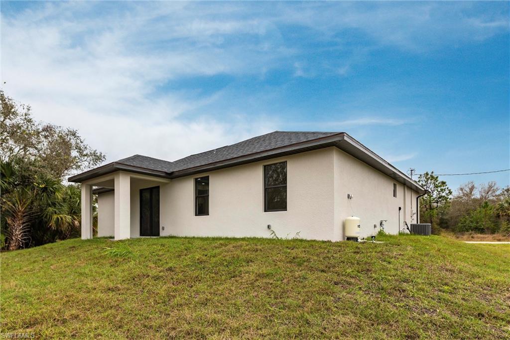 LEHIGH ACRES - Residential