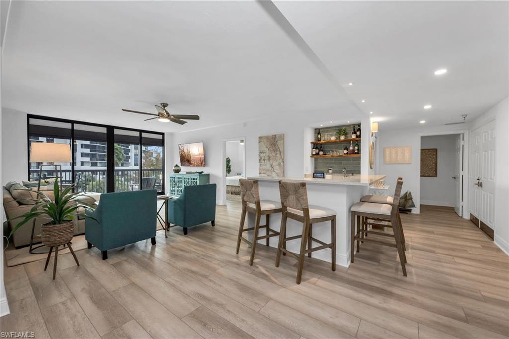 DORCHESTER - Residential