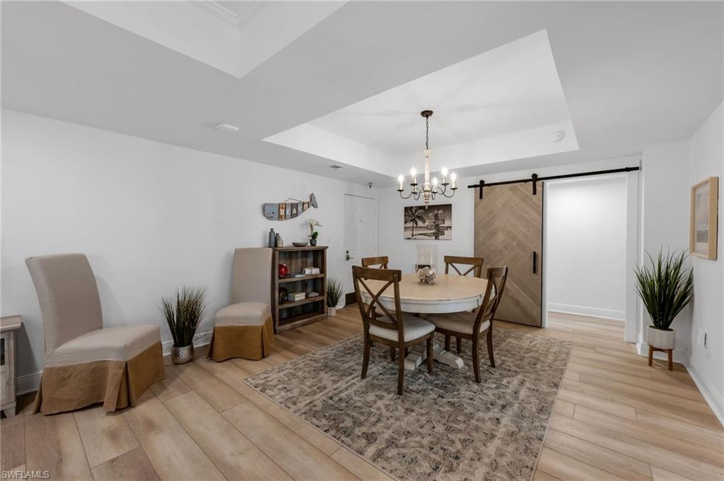 DORCHESTER - Residential