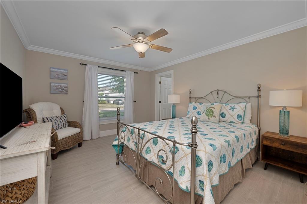 NAPLES PARK - Residential