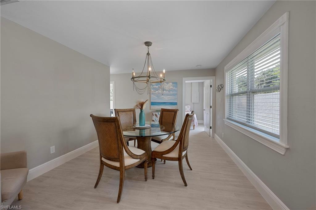 NAPLES PARK - Residential