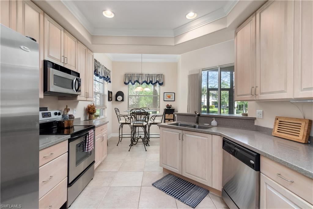 JONATHANS BAY - Residential