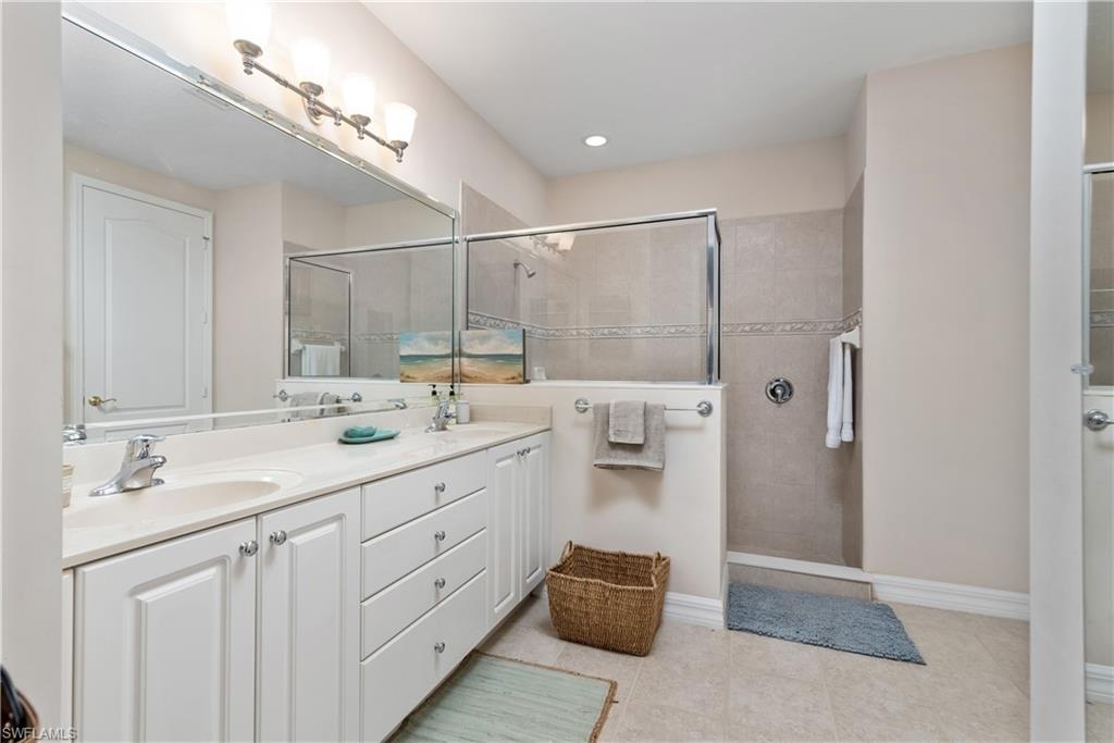 JONATHANS BAY - Residential