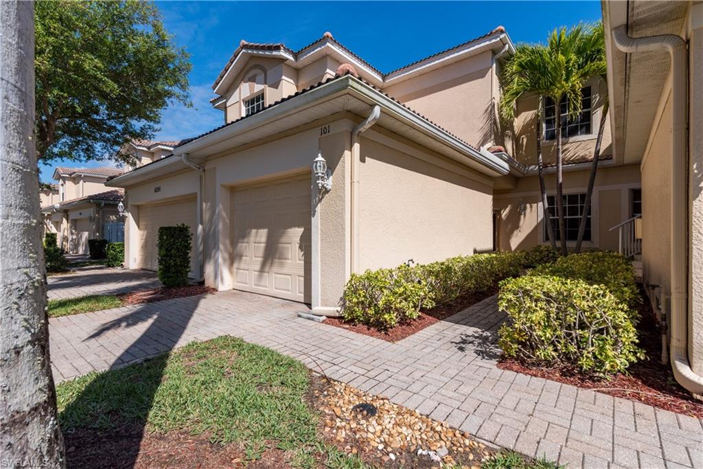 JONATHANS BAY - Residential