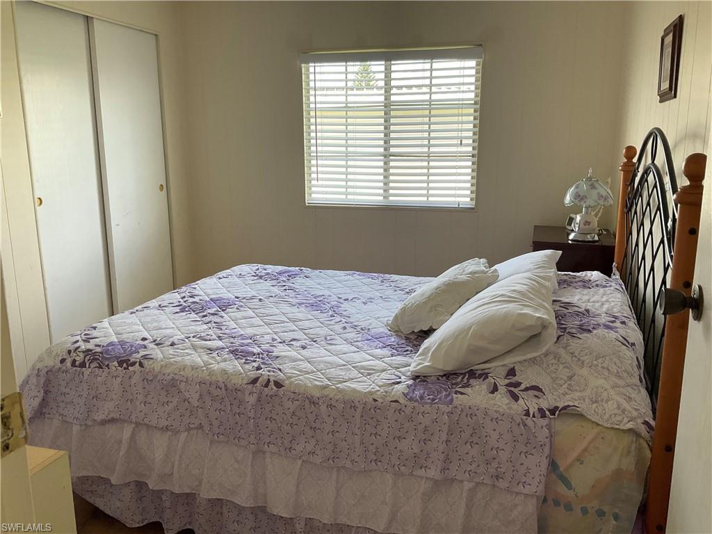 SIX LAKES COUNTRY CLUB - Residential Lease