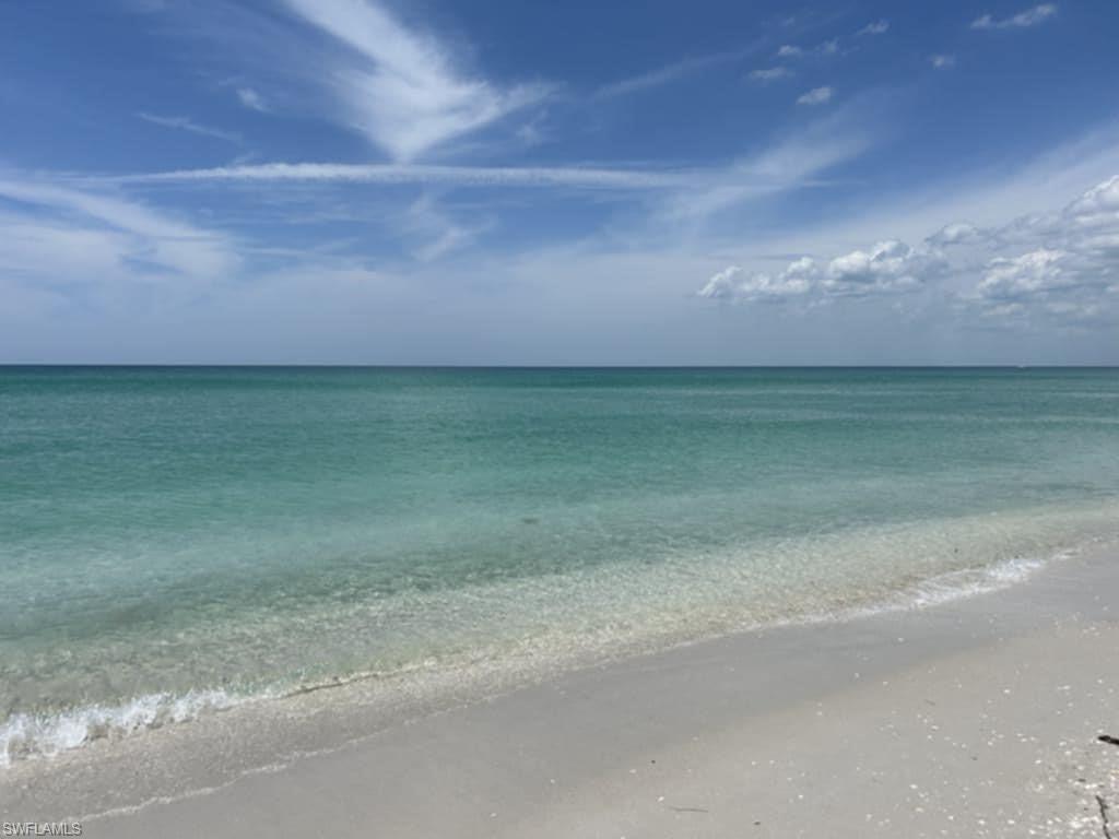 SOUTH GULF COVE - Residential