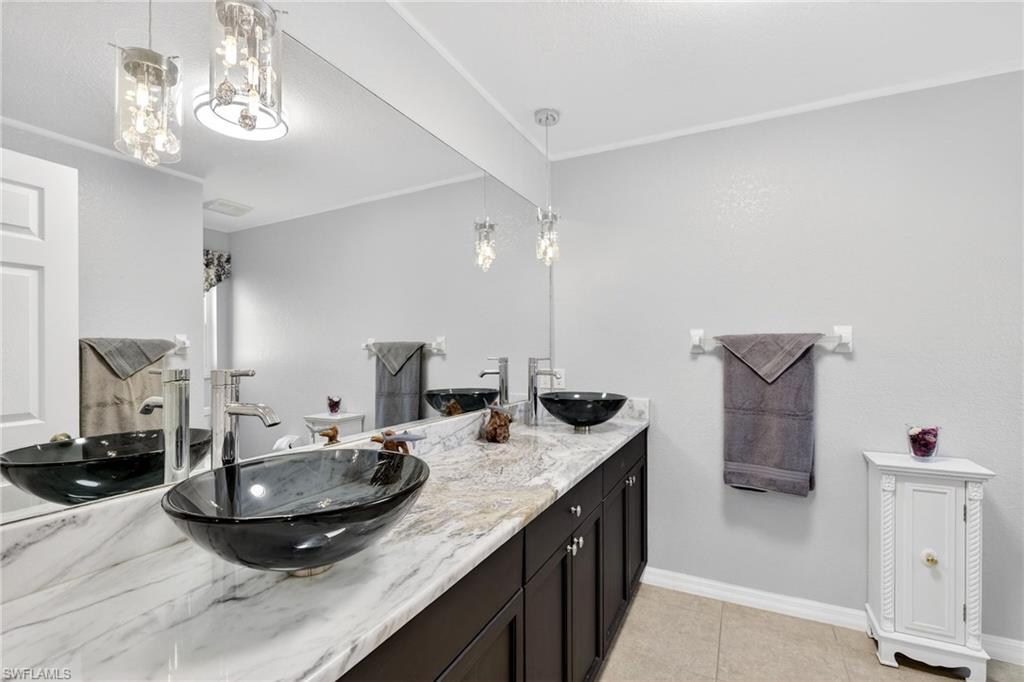 SOUTH GULF COVE - Residential