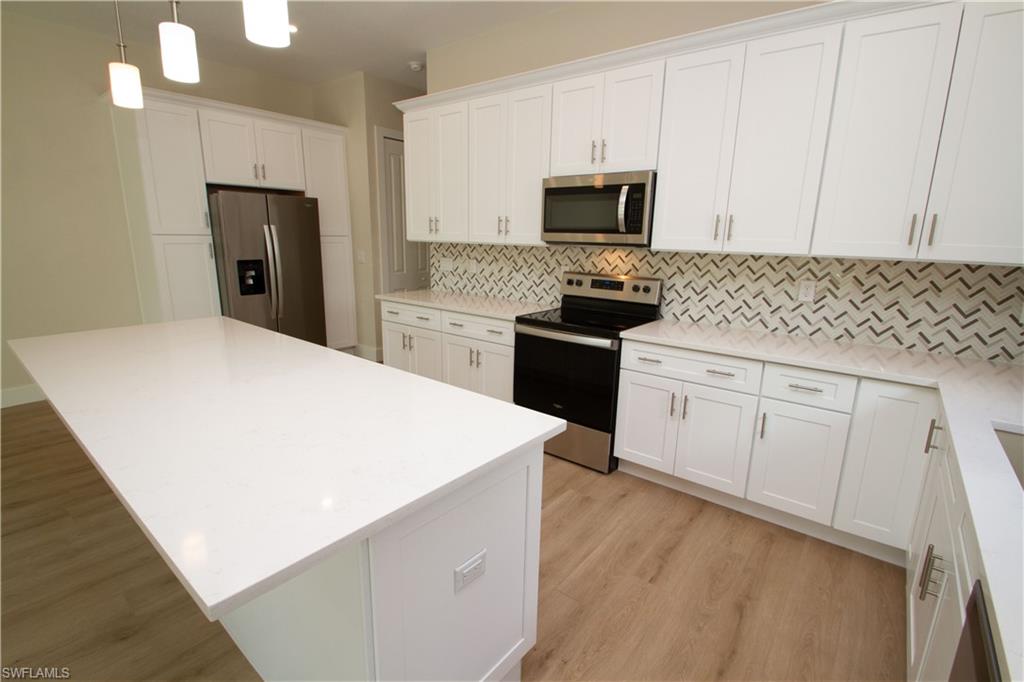 JASPER FLATS - Residential Lease