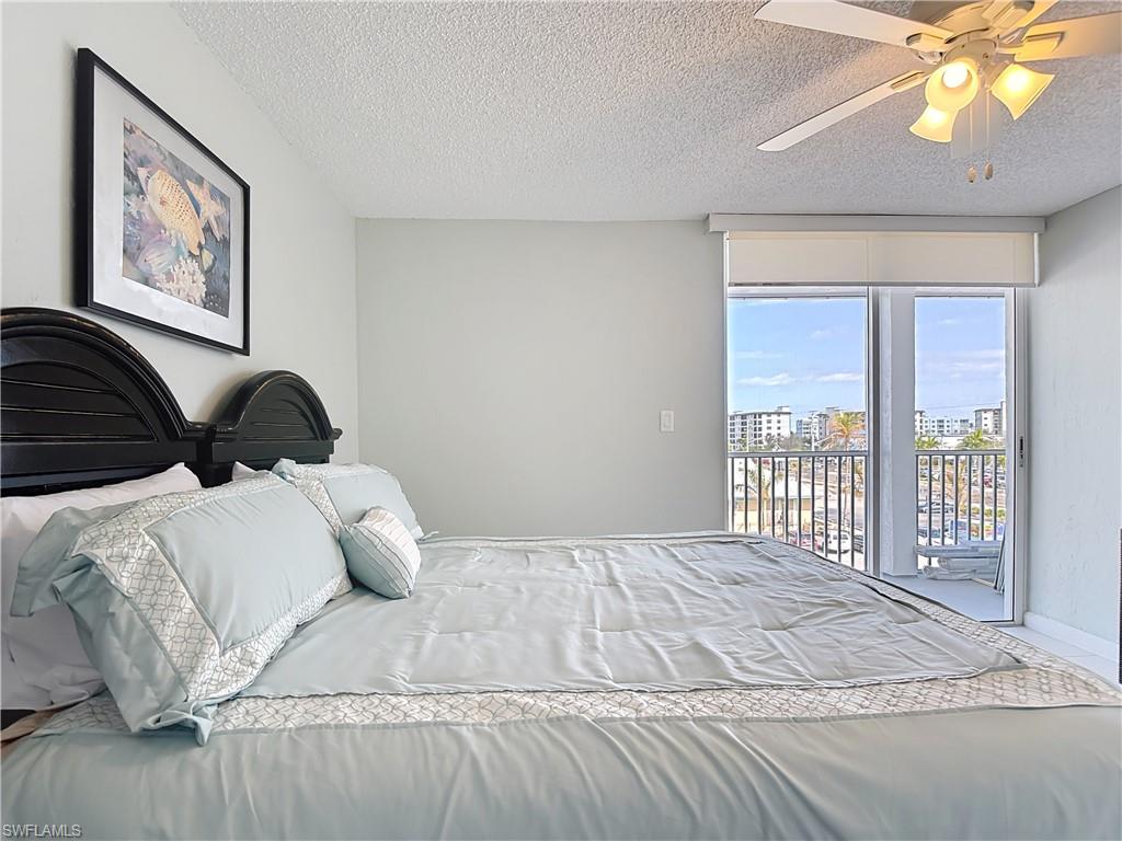 CRECIENTE CONDO EAST - Residential