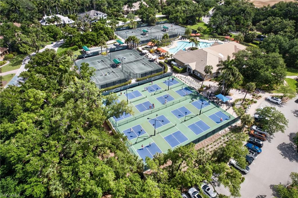 SABAL POINT - Residential