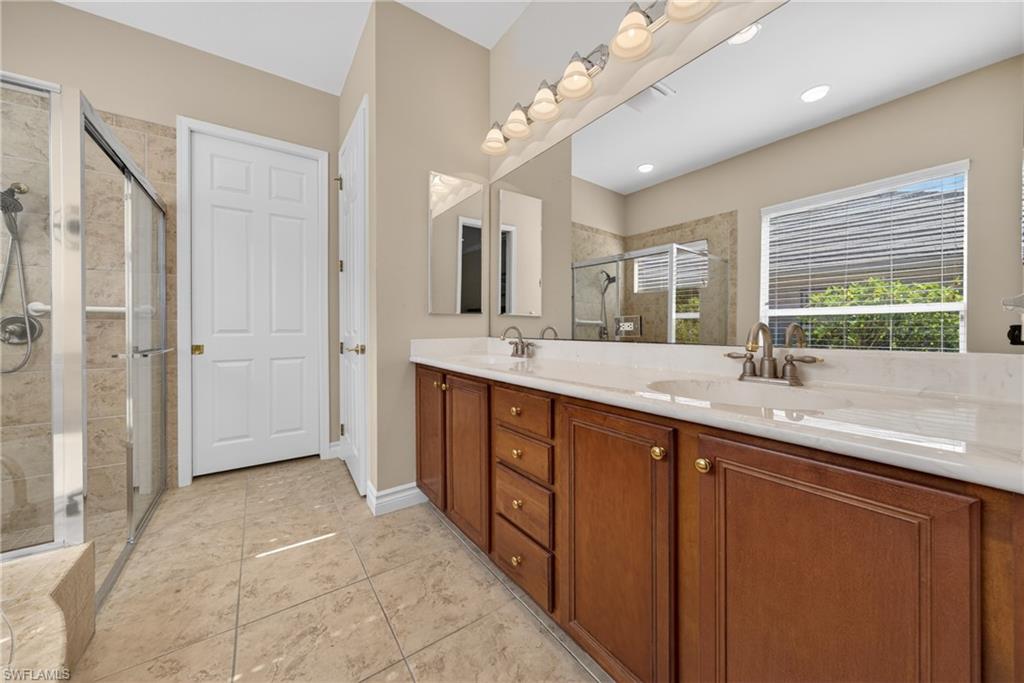 SABAL POINT - Residential