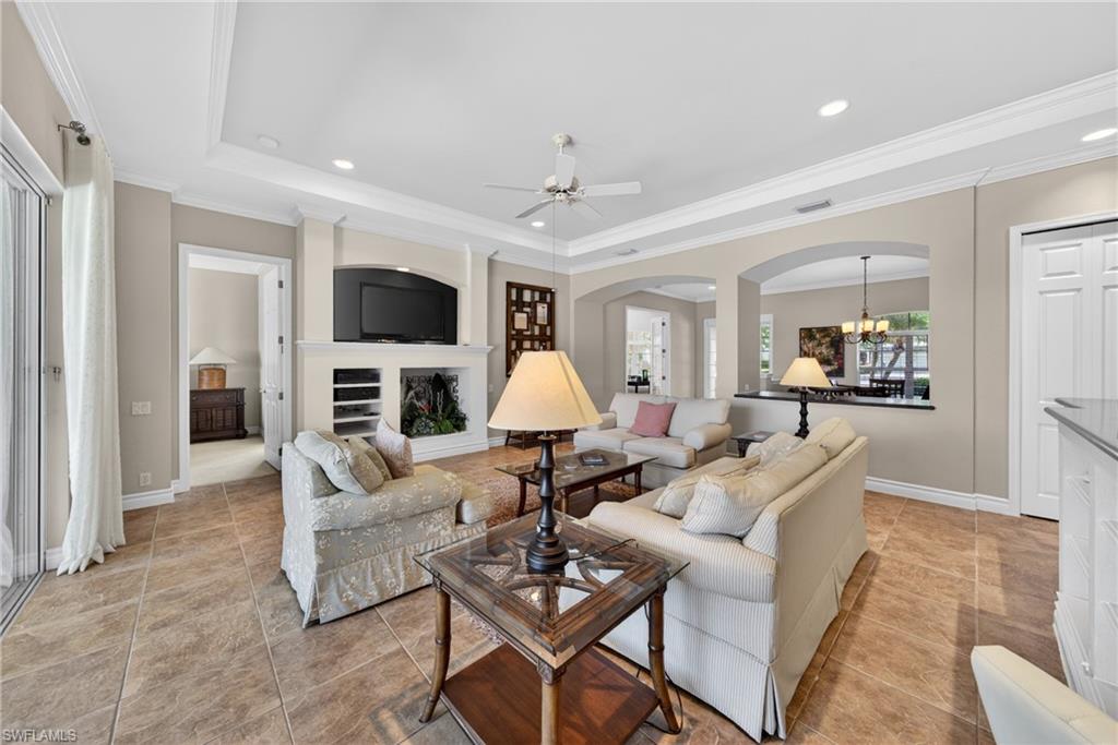 SABAL POINT - Residential