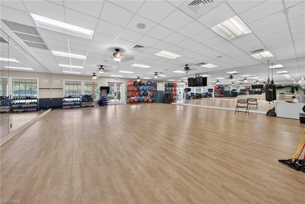 SABAL POINT - Residential