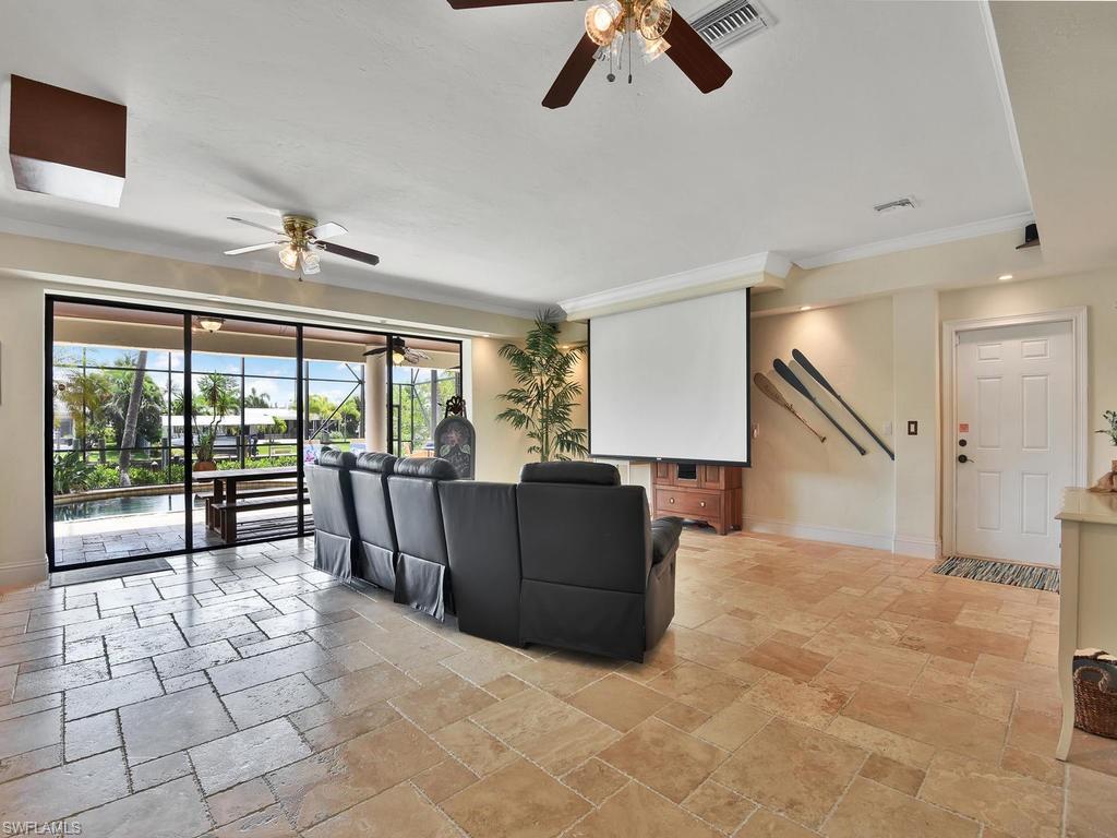 PALM ISLES - Residential