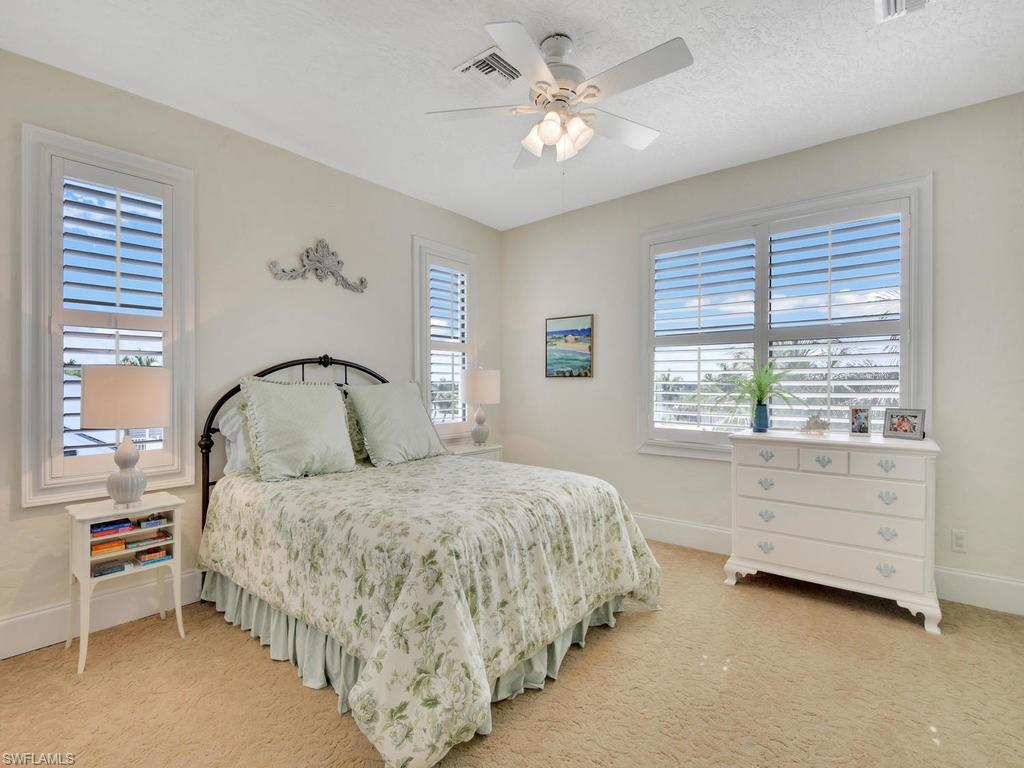 PALM ISLES - Residential