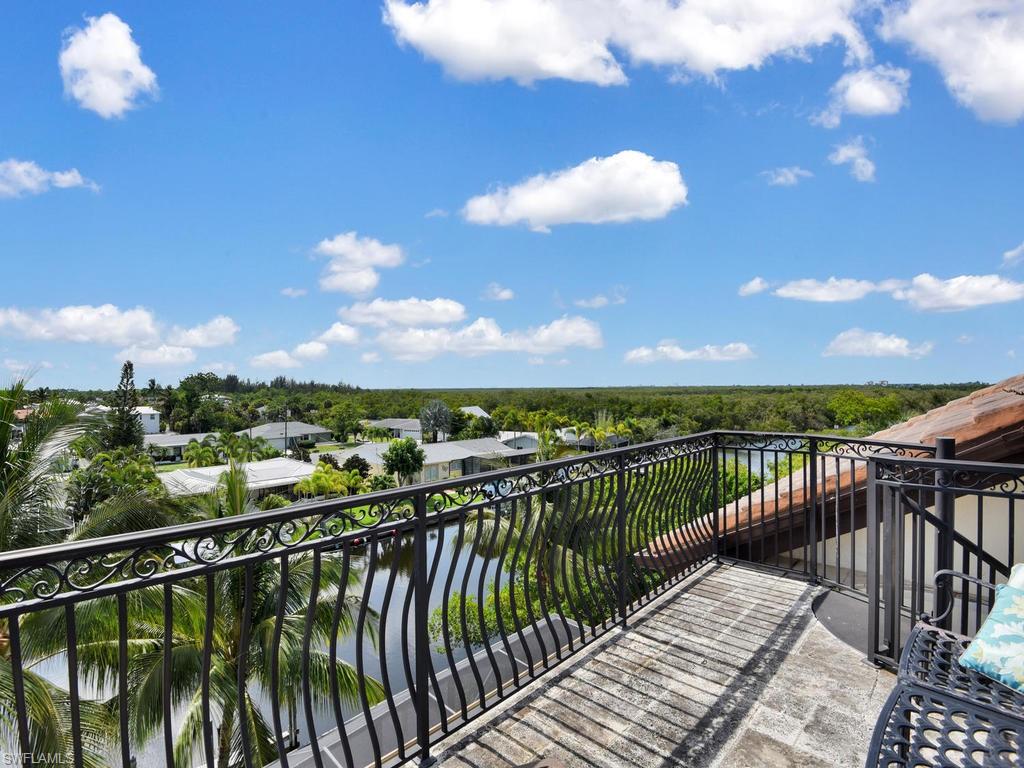 PALM ISLES - Residential