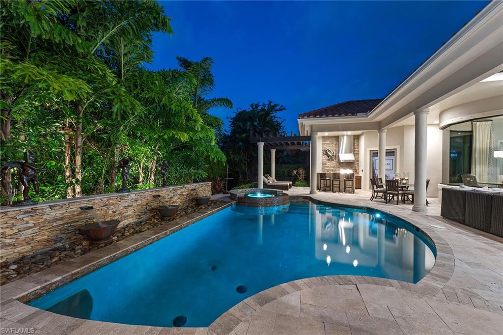 PARK SHORE - Residential