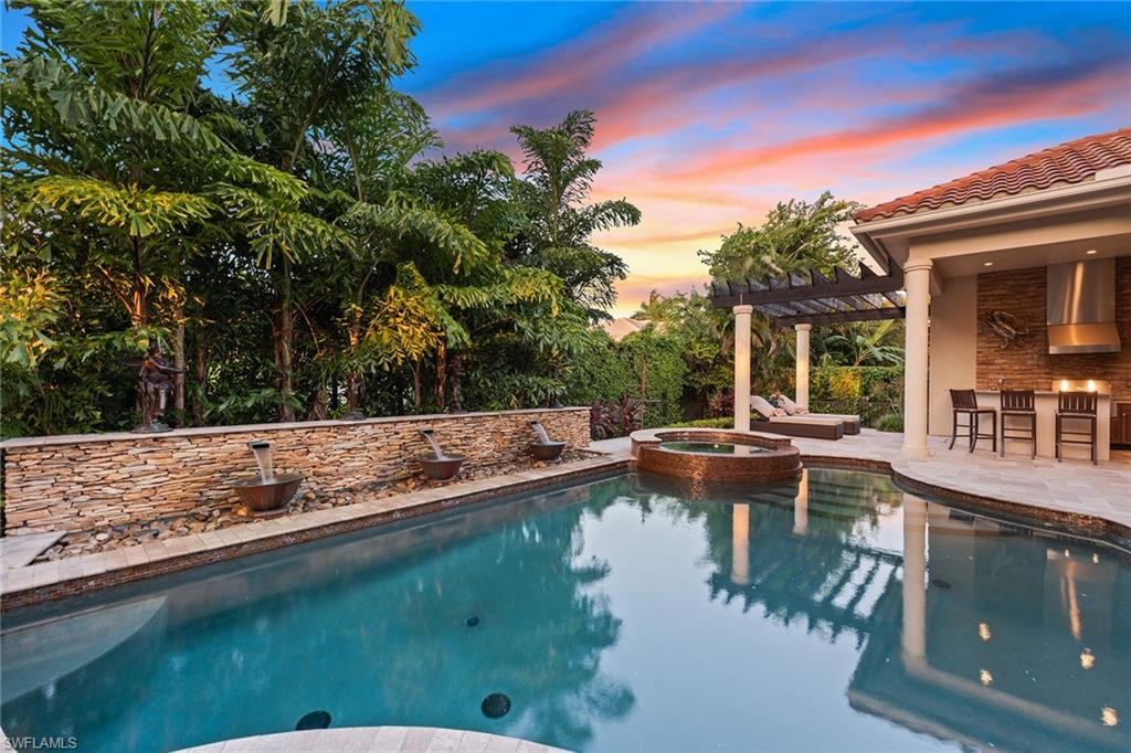 PARK SHORE - Residential