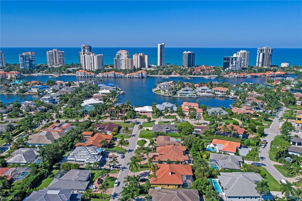 PARK SHORE - Residential