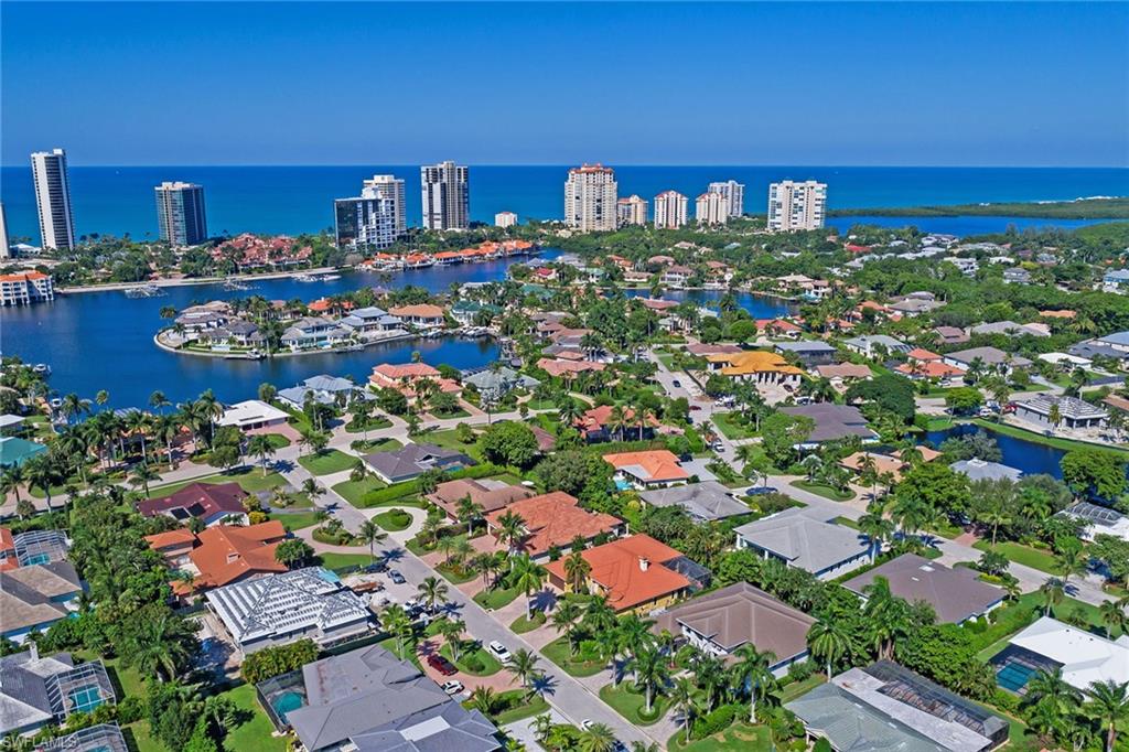 PARK SHORE - Residential