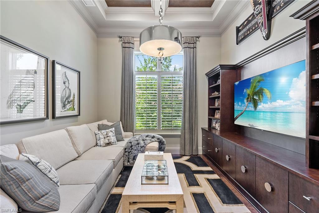 PARK SHORE - Residential