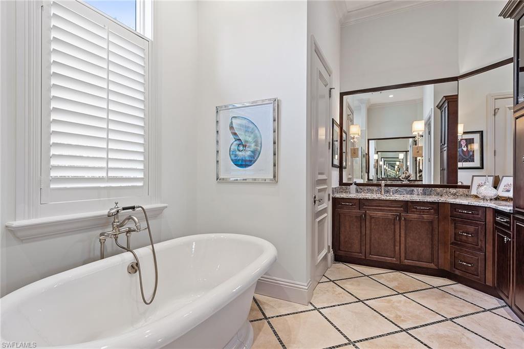 PARK SHORE - Residential