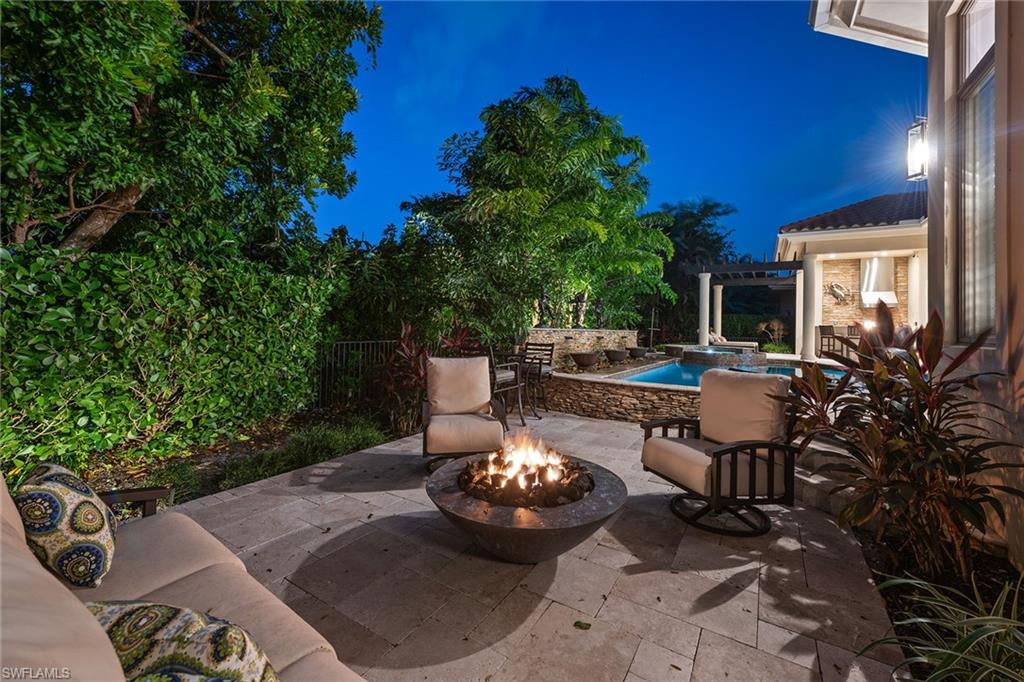 PARK SHORE - Residential