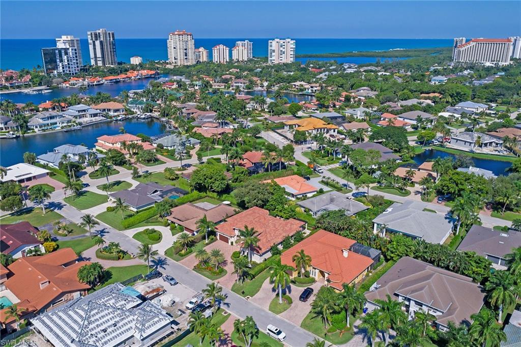 PARK SHORE - Residential