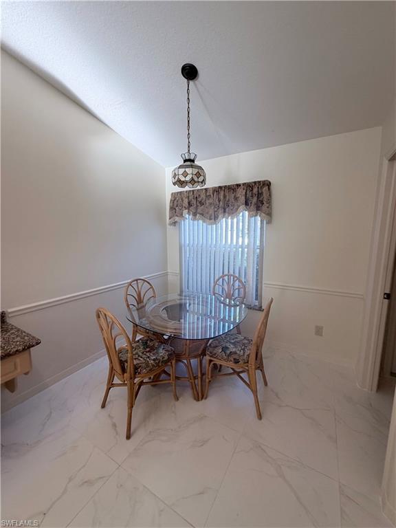 IBIS COVE - Residential Lease