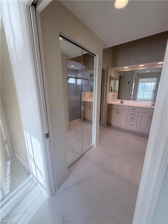 IBIS COVE - Residential Lease