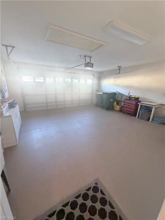 IBIS COVE - Residential Lease