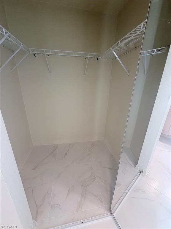 IBIS COVE - Residential Lease