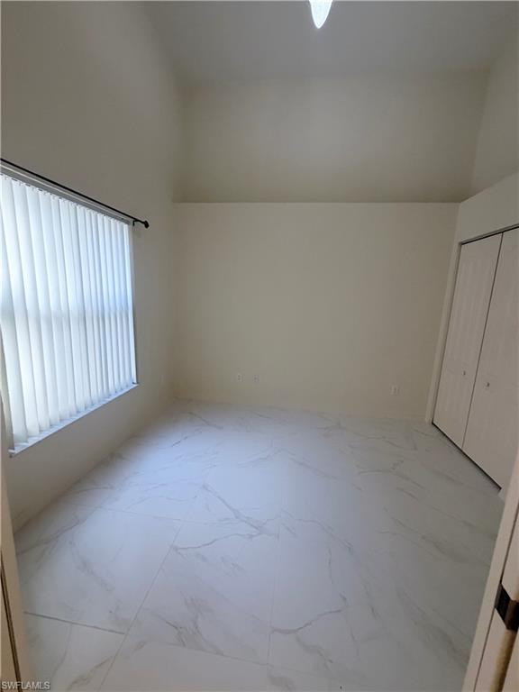 IBIS COVE - Residential Lease