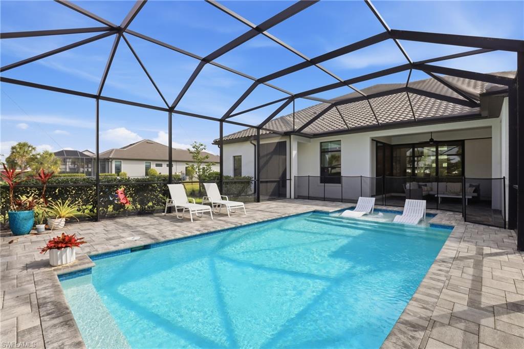 CORKSCREW ESTATES - Residential