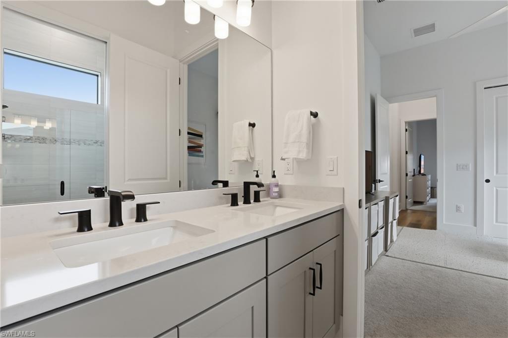 CORKSCREW ESTATES - Residential