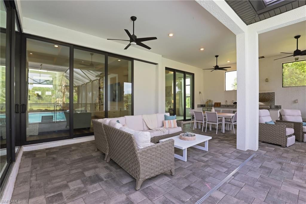 CORKSCREW ESTATES - Residential